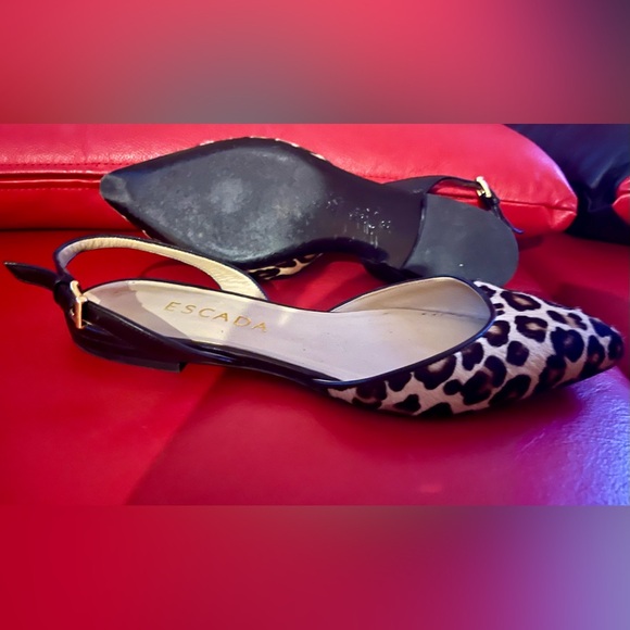 Escada Leopard Print Flats, sling back shoes. Size 8/38 Made In Italy. - Picture 3 of 3